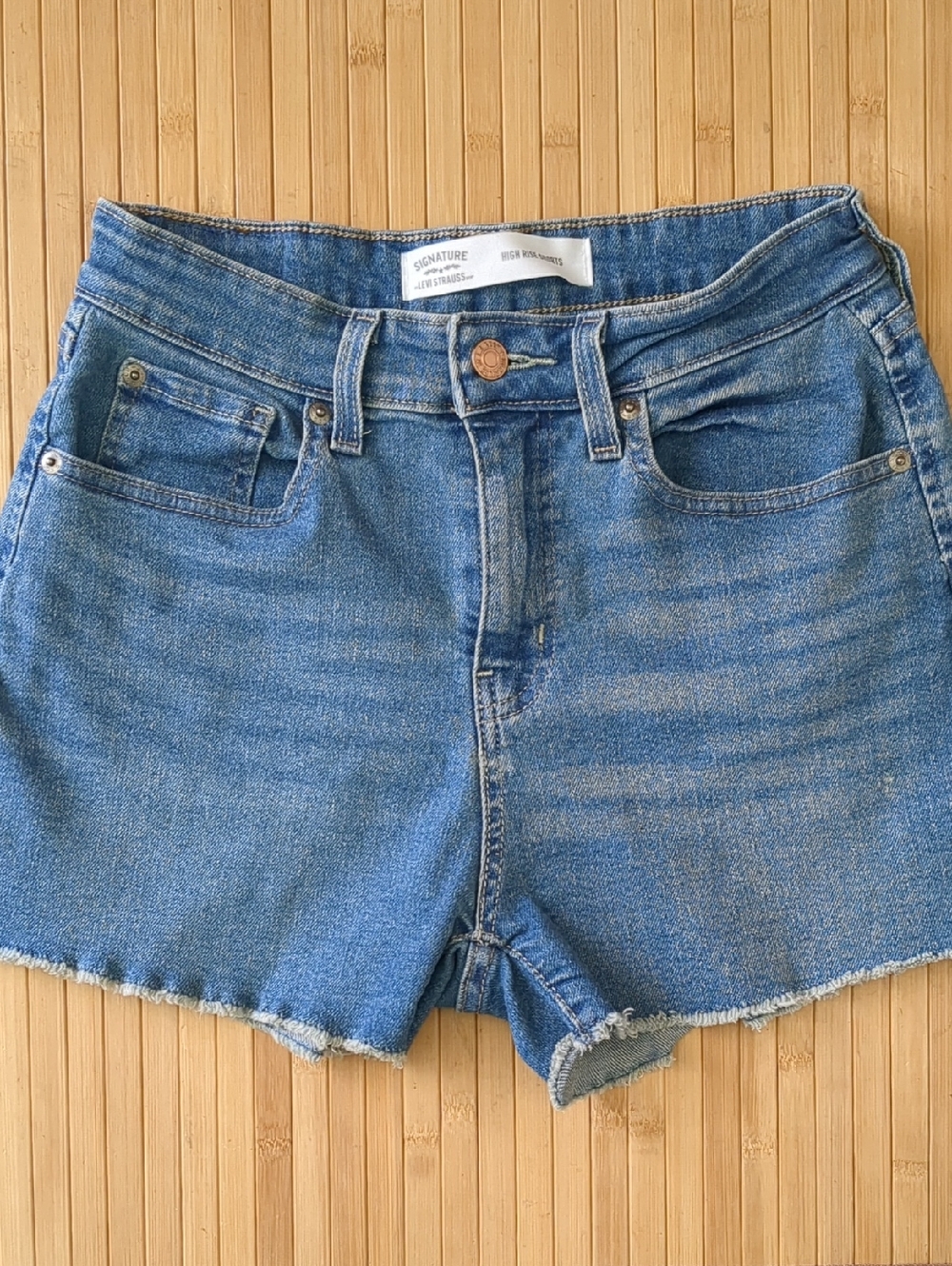 Frayed Hem High Rise Levi Strauss Medium Blue Denim Jean Shorts, Size 6
